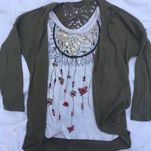 2 piece top. (Tank & Sweater) Size : S ( fits 7/8)